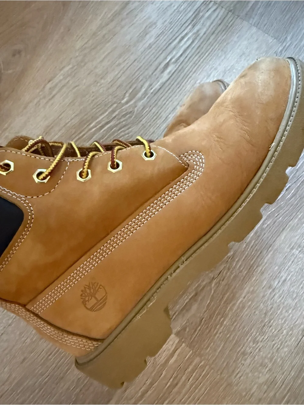 Timberland Wheat Nubuck Lace-Up Work Boot - Honey Brown